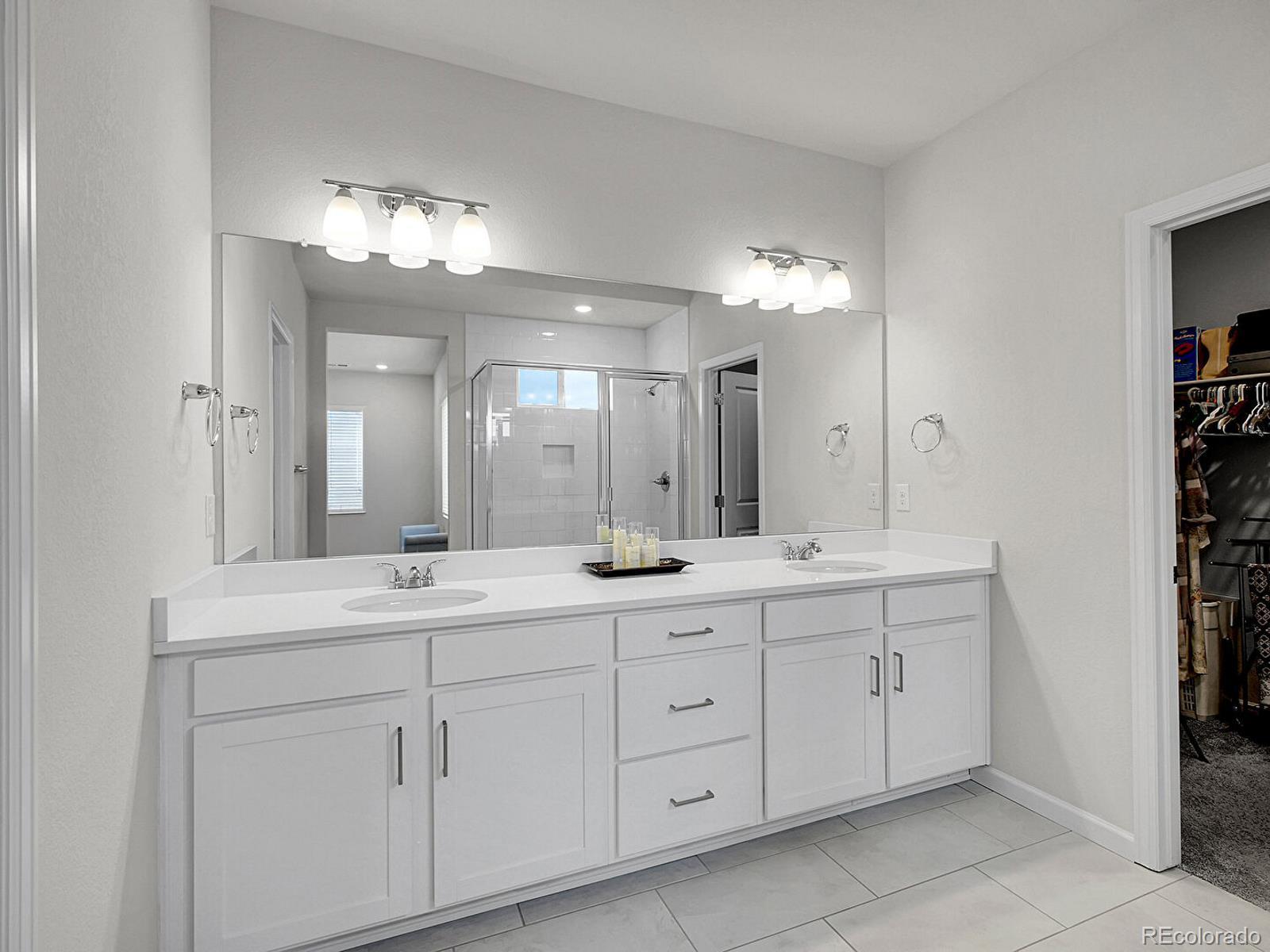 MLS Image #25 for 24831 e 33rd drive,aurora, Colorado