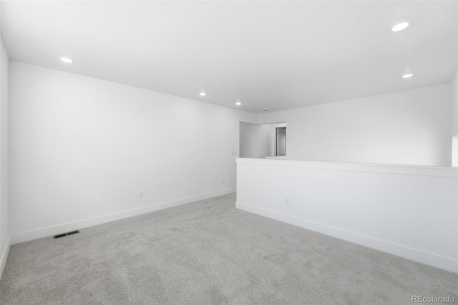 MLS Image #11 for 16965 w 92nd loop,arvada, Colorado