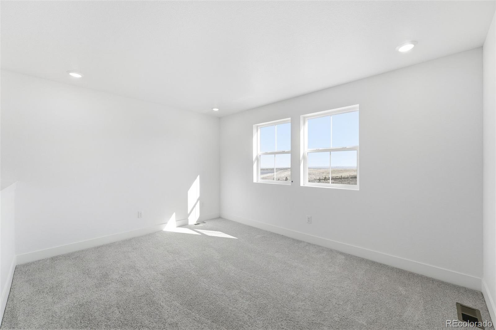 MLS Image #12 for 16965 w 92nd loop,arvada, Colorado
