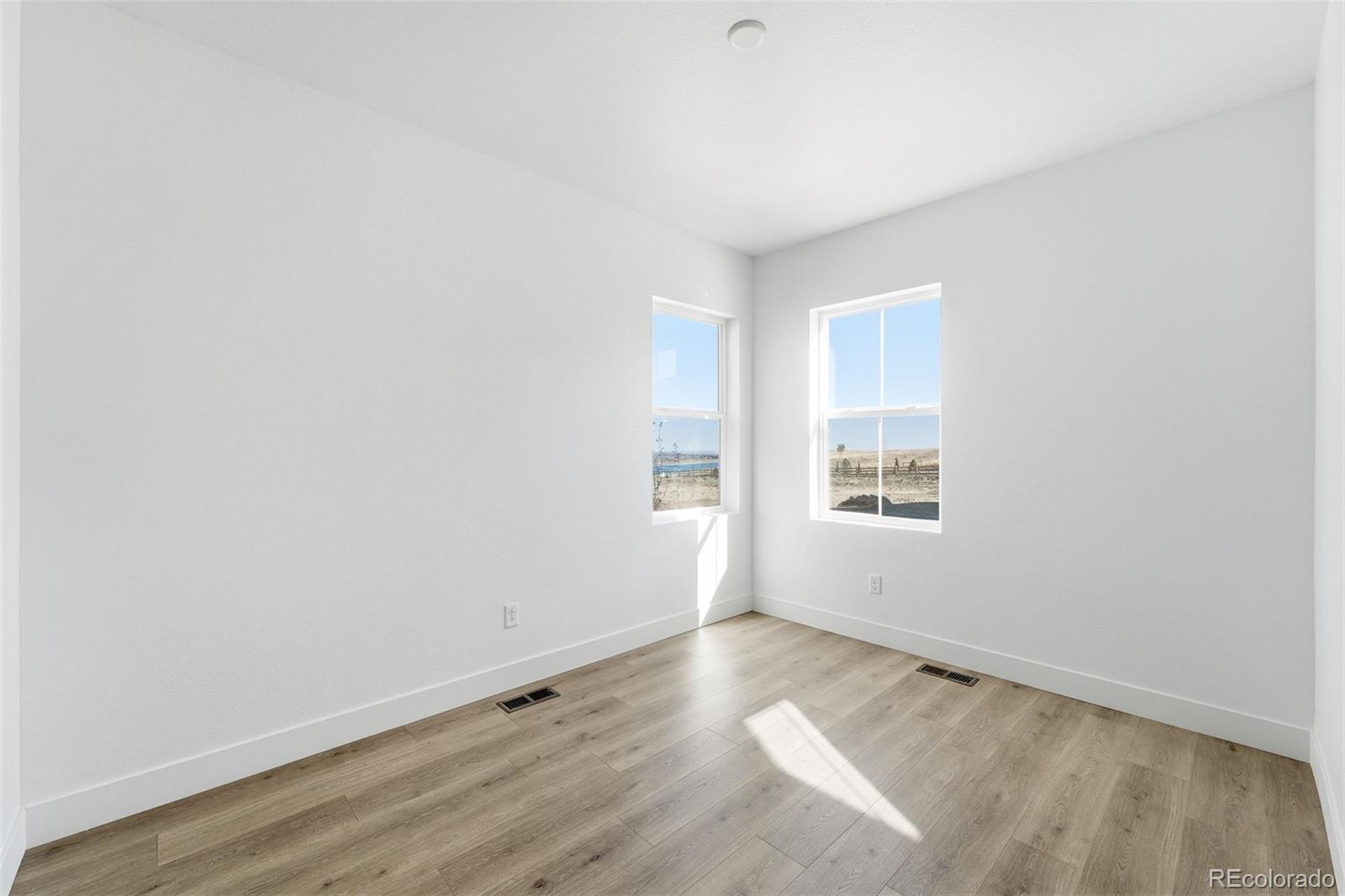 MLS Image #5 for 16965 w 92nd loop,arvada, Colorado