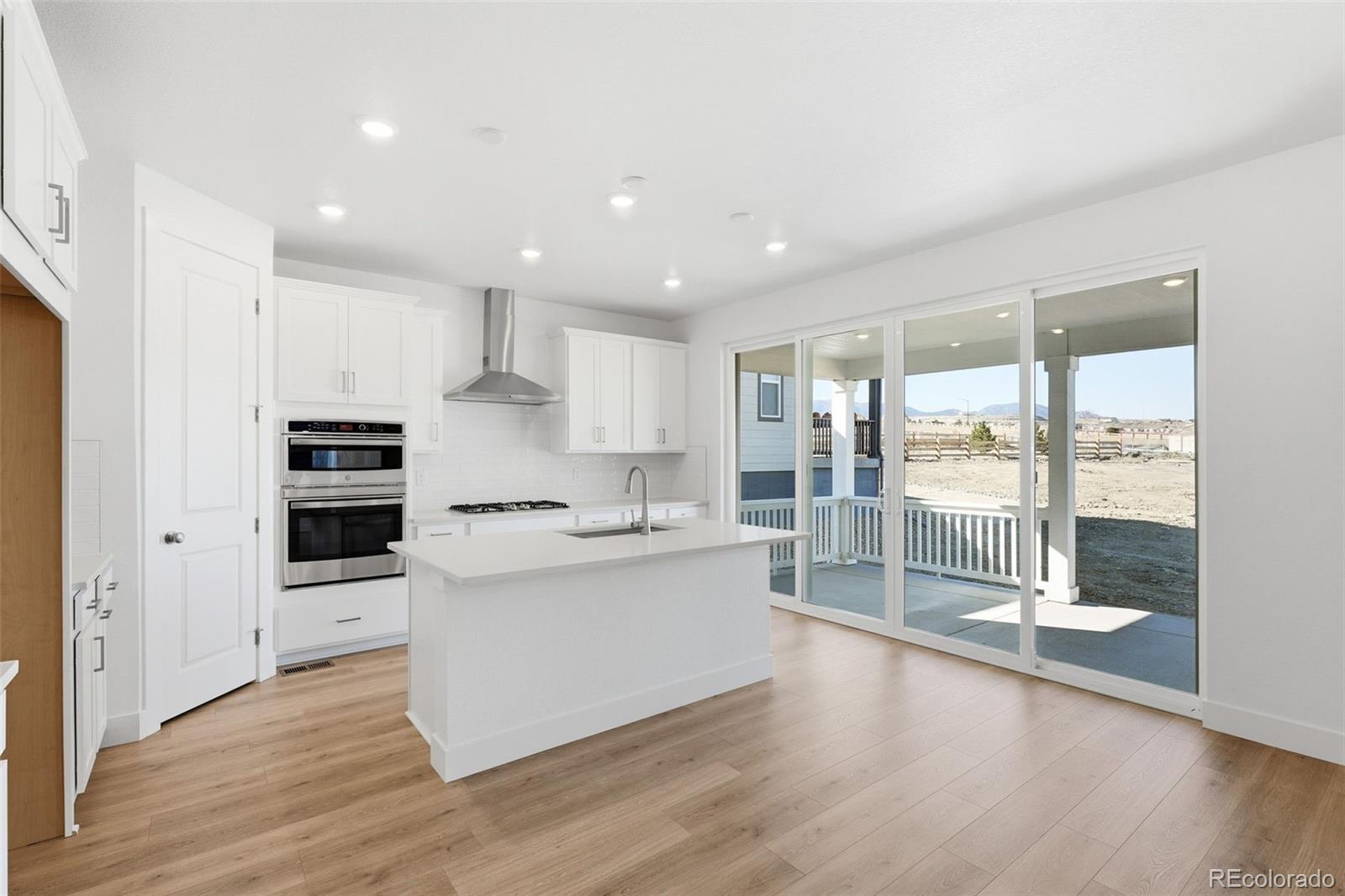 MLS Image #8 for 16965 w 92nd loop,arvada, Colorado