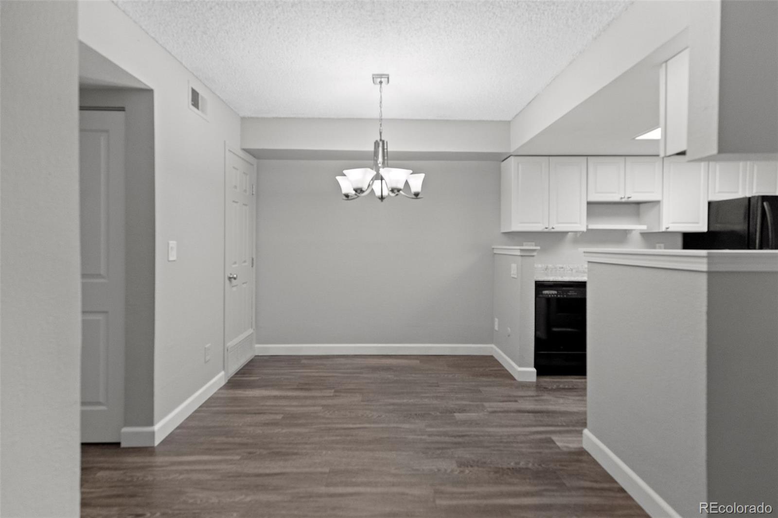 MLS Image #7 for 13290 e jewell avenue,aurora, Colorado