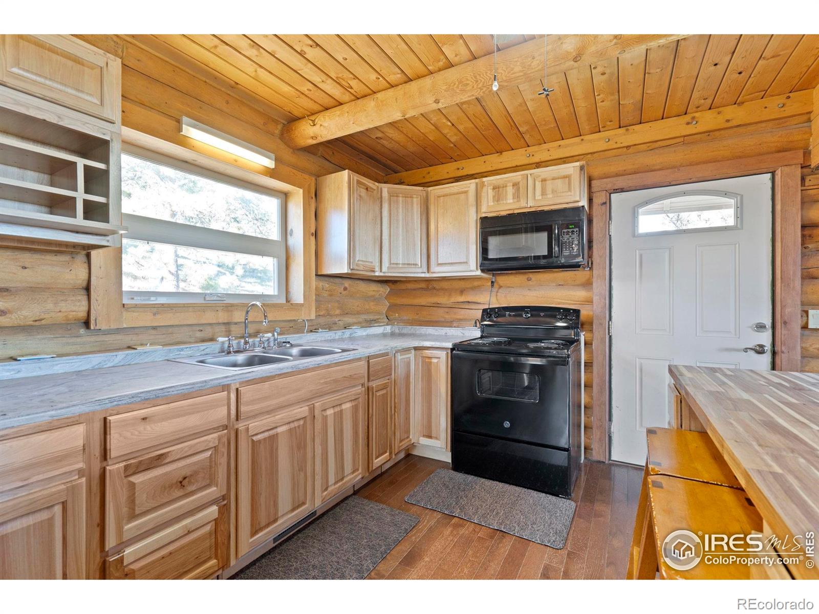 MLS Image #13 for 487  laplata drive,livermore, Colorado