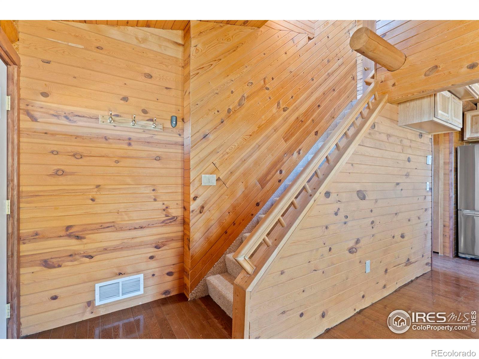 MLS Image #19 for 487  laplata drive,livermore, Colorado