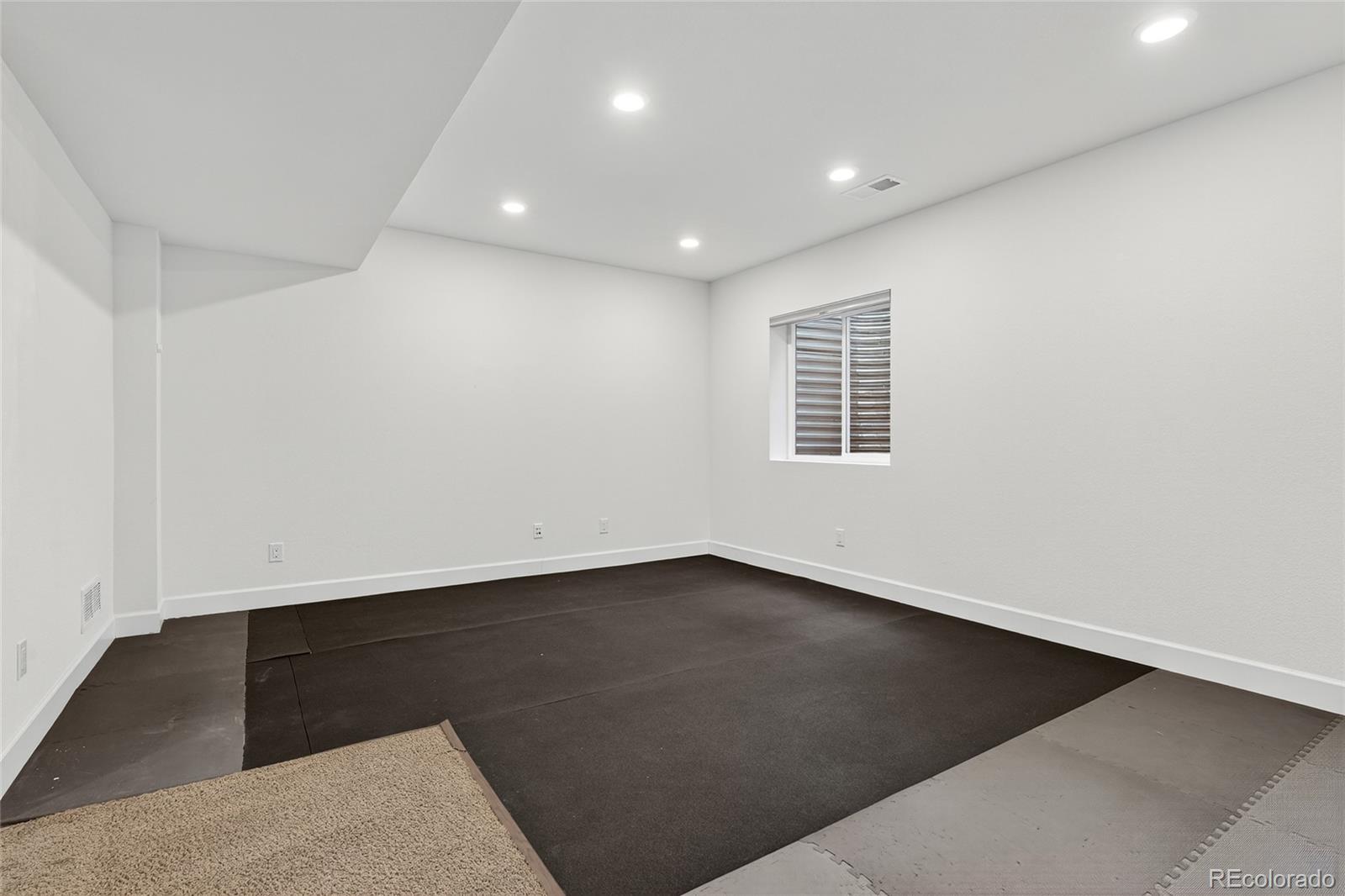 MLS Image #28 for 5853  alton street,denver, Colorado