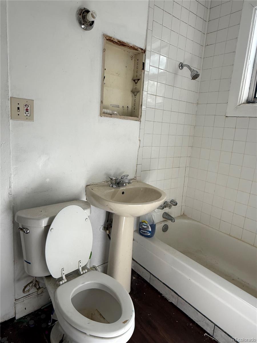 MLS Image #5 for 4590  vallejo street,denver, Colorado