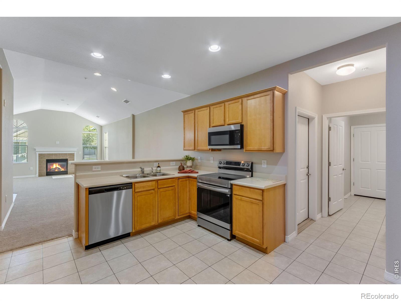 MLS Image #9 for 2410  santa fe drive,longmont, Colorado