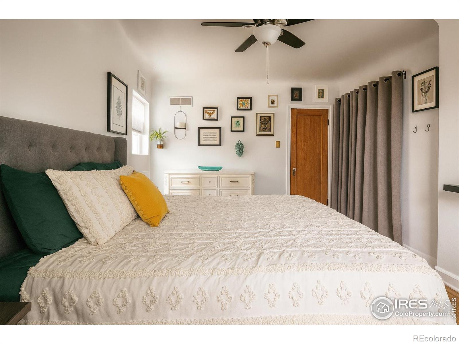 MLS Image #11 for 1476  dahlia street,denver, Colorado