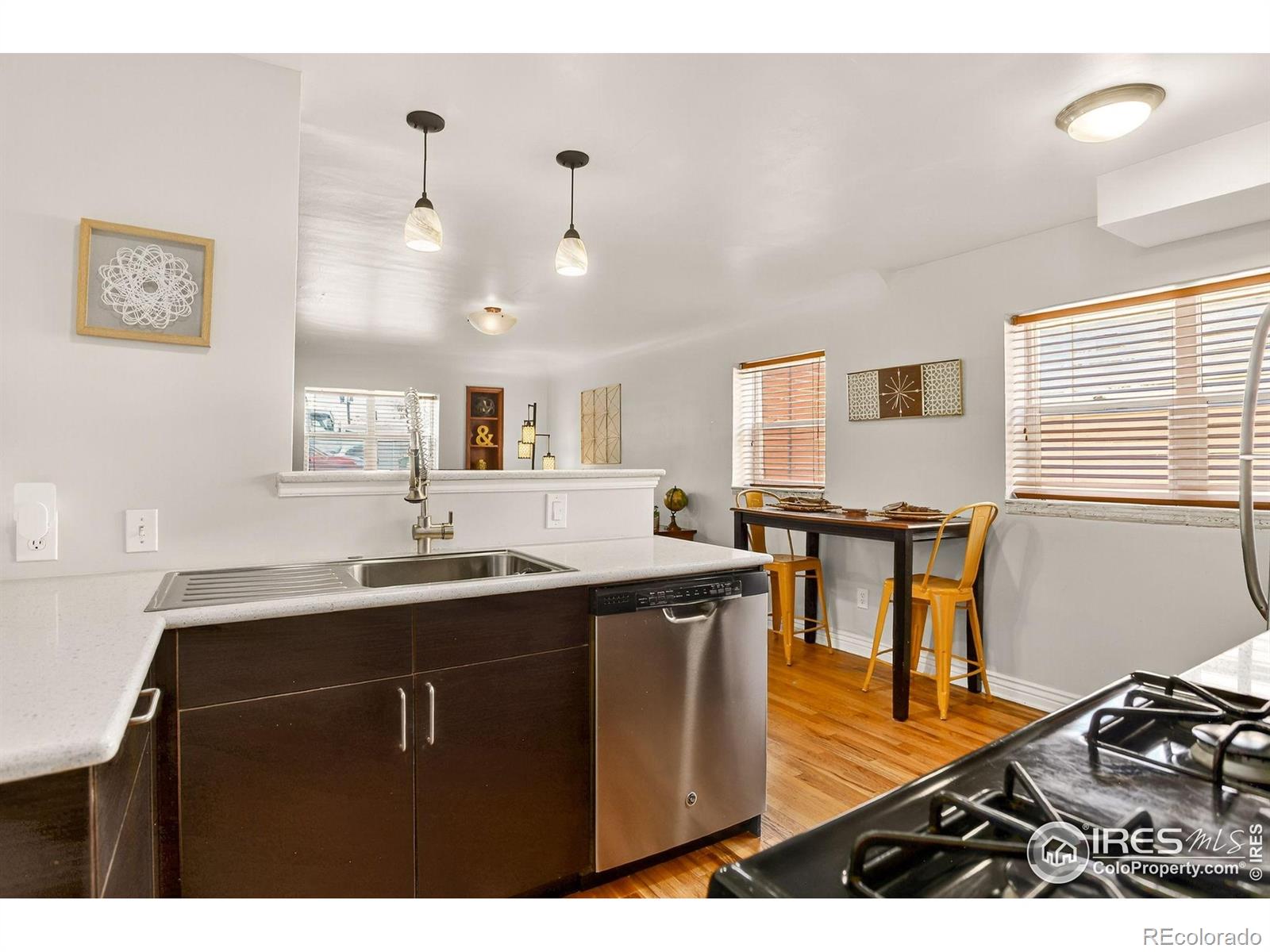 MLS Image #21 for 1476  dahlia street,denver, Colorado