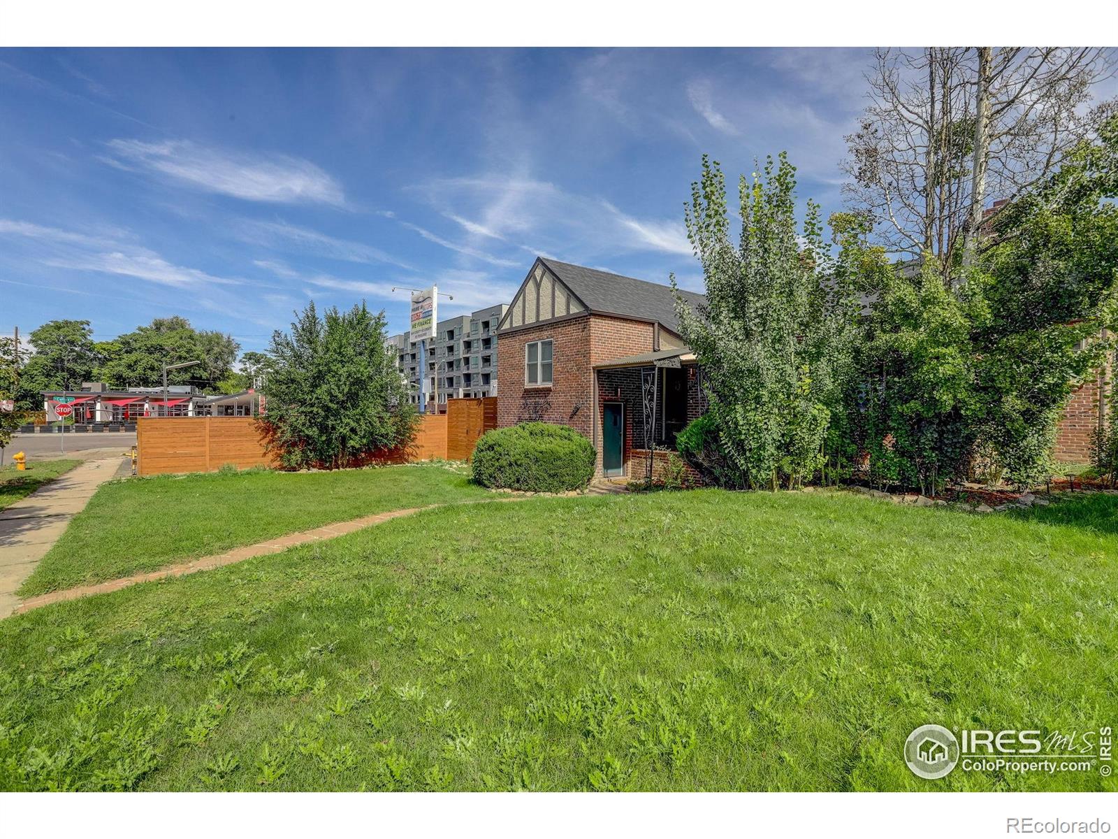 MLS Image #37 for 1476  dahlia street,denver, Colorado
