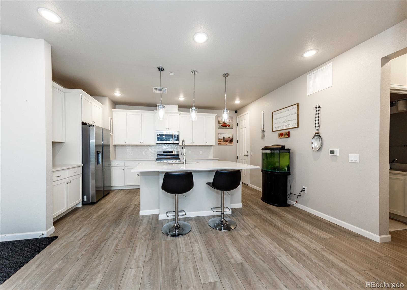 MLS Image #13 for 6153 n ceylon street,denver, Colorado