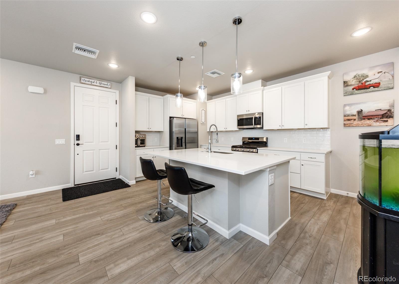 MLS Image #14 for 6153 n ceylon street,denver, Colorado