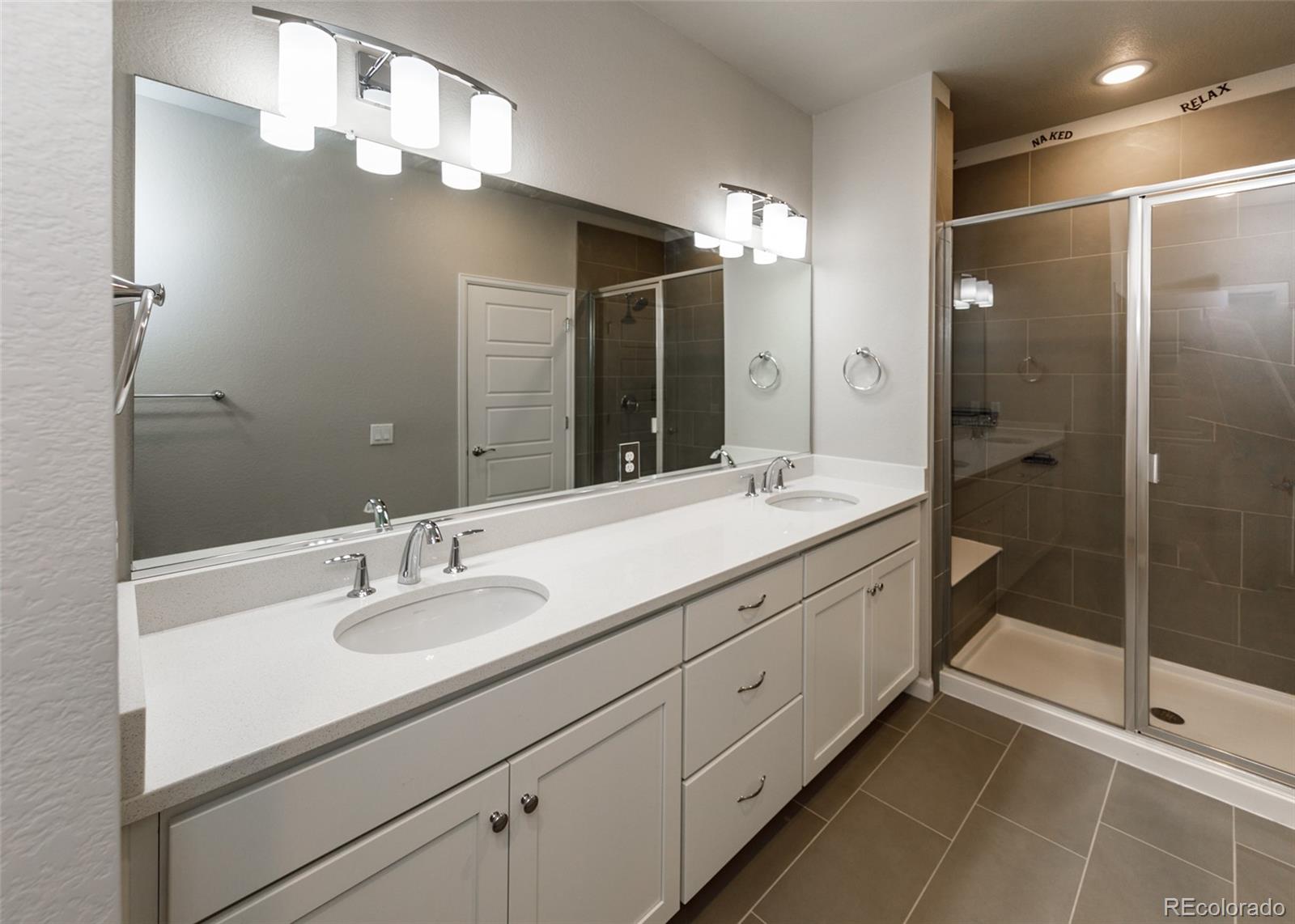 MLS Image #27 for 6153 n ceylon street,denver, Colorado