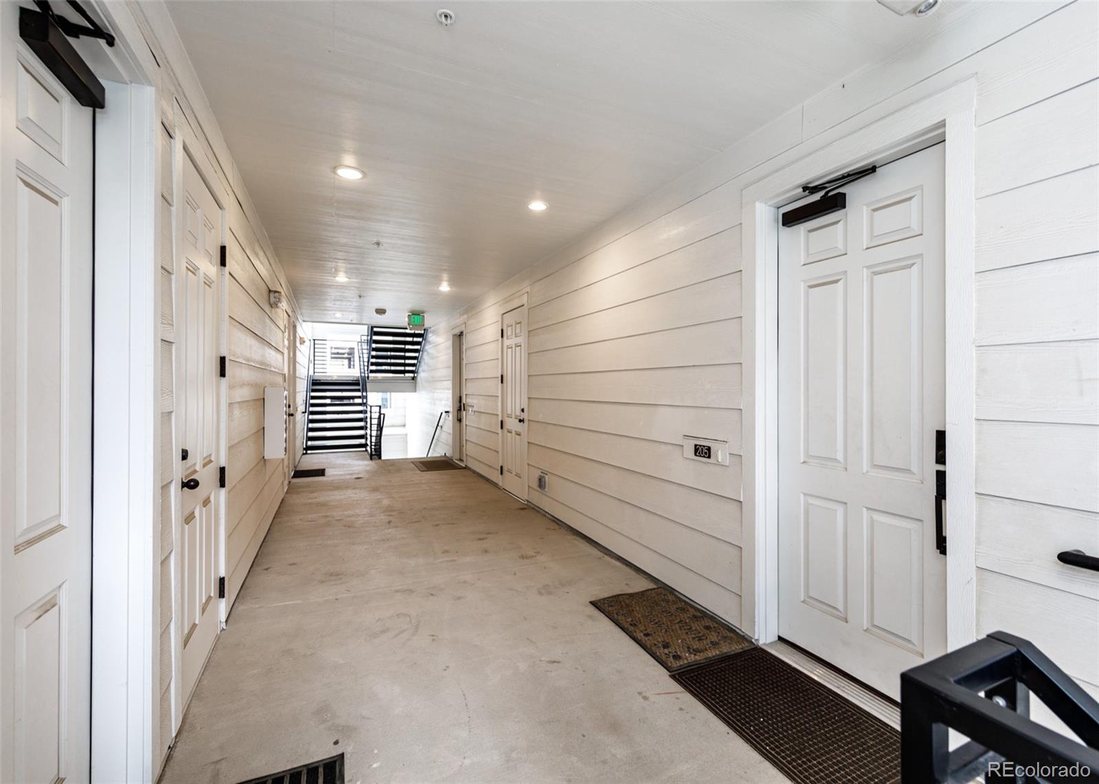 MLS Image #3 for 6153 n ceylon street,denver, Colorado