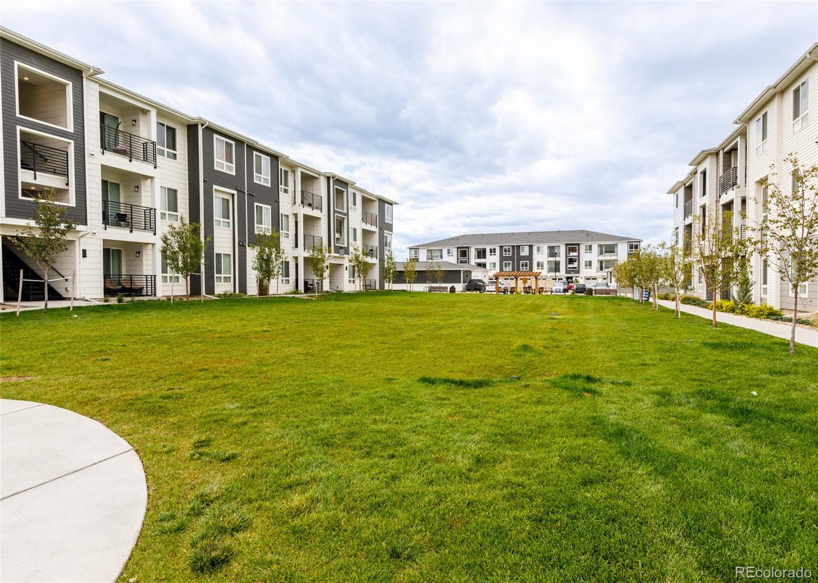 MLS Image #47 for 6153 n ceylon street,denver, Colorado