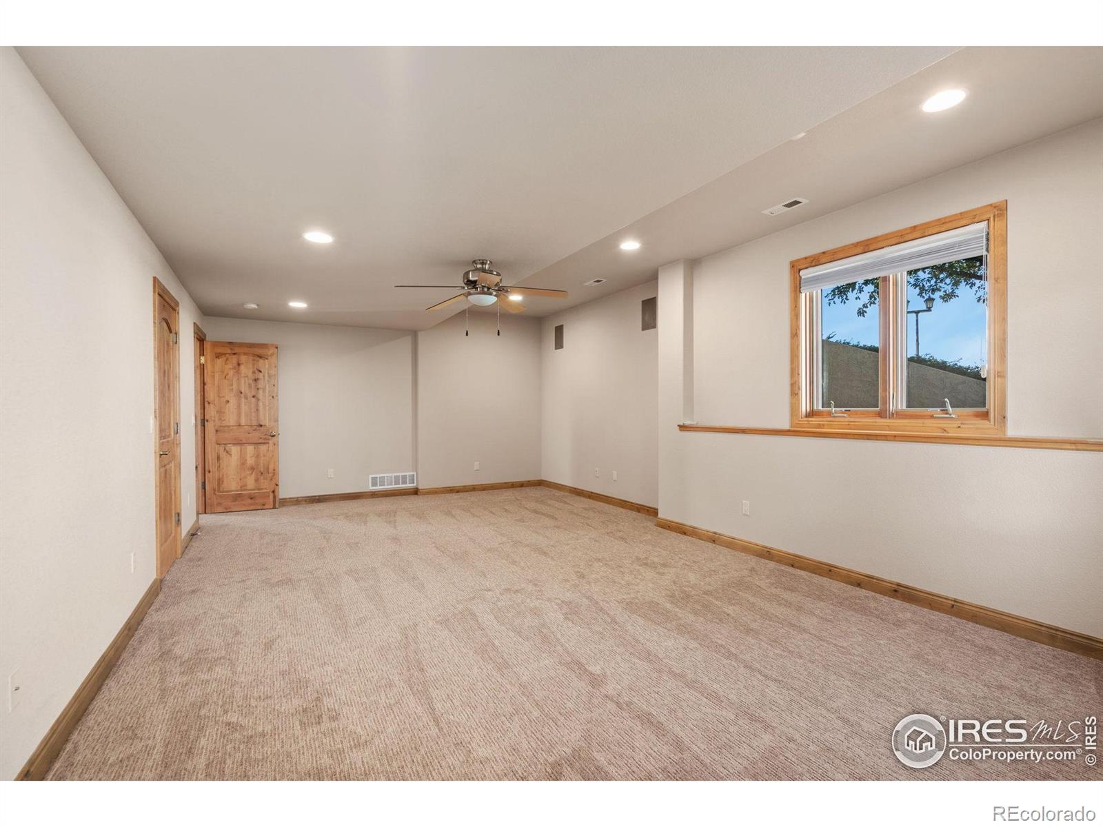 MLS Image #32 for 39230  longs peak court,severance, Colorado