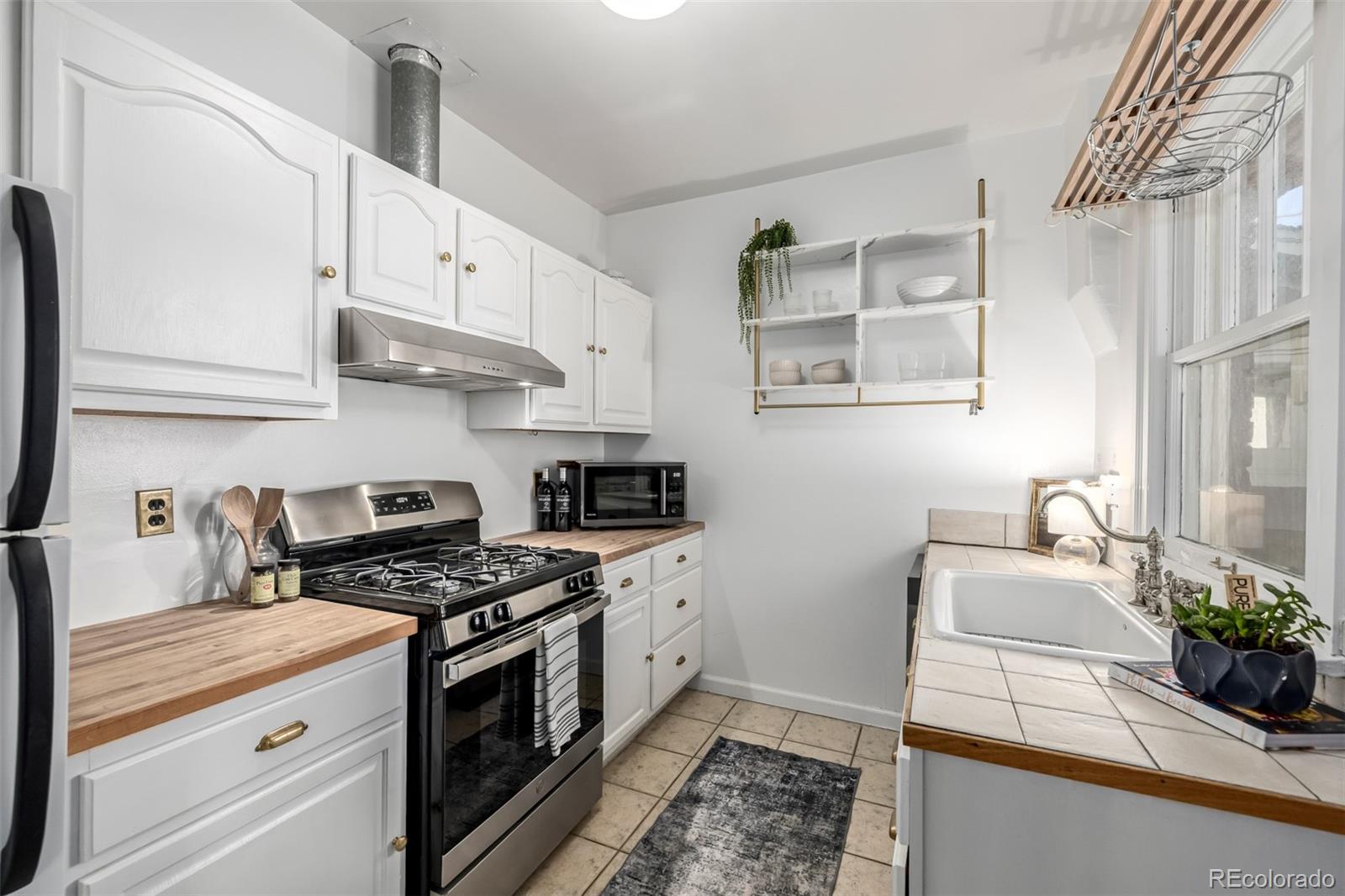 MLS Image #13 for 2023 e 20th avenue,denver, Colorado