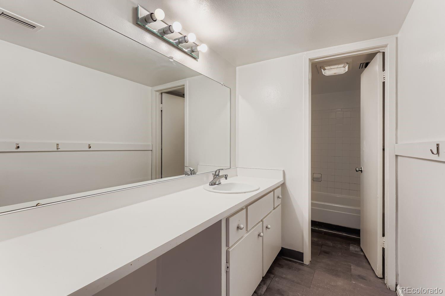 MLS Image #7 for 9995 e harvard avenue 184,denver, Colorado