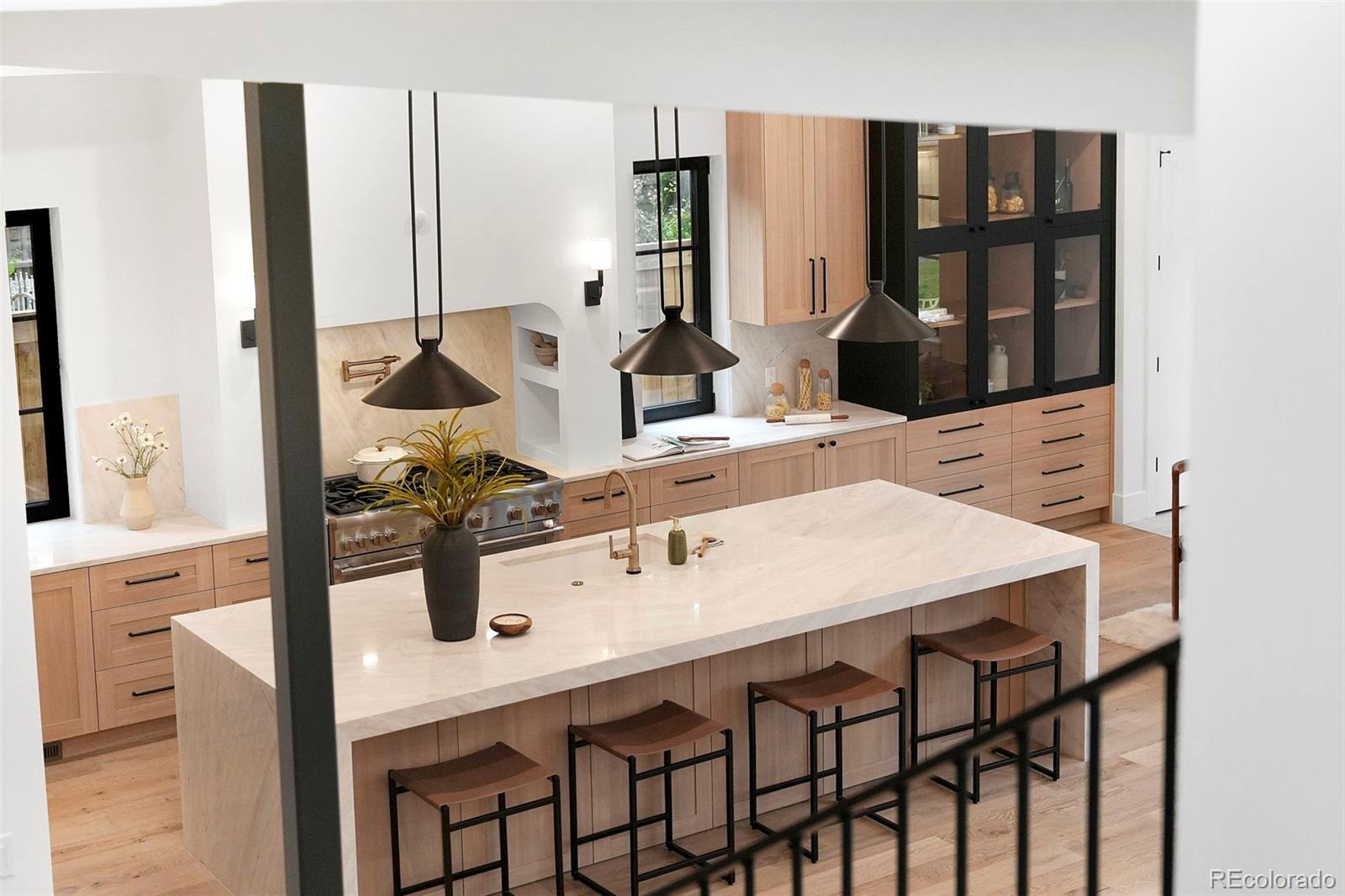 MLS Image #11 for 482 s gilpin street,denver, Colorado