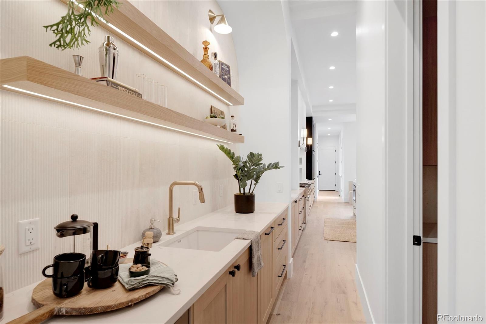 MLS Image #18 for 482 s gilpin street,denver, Colorado