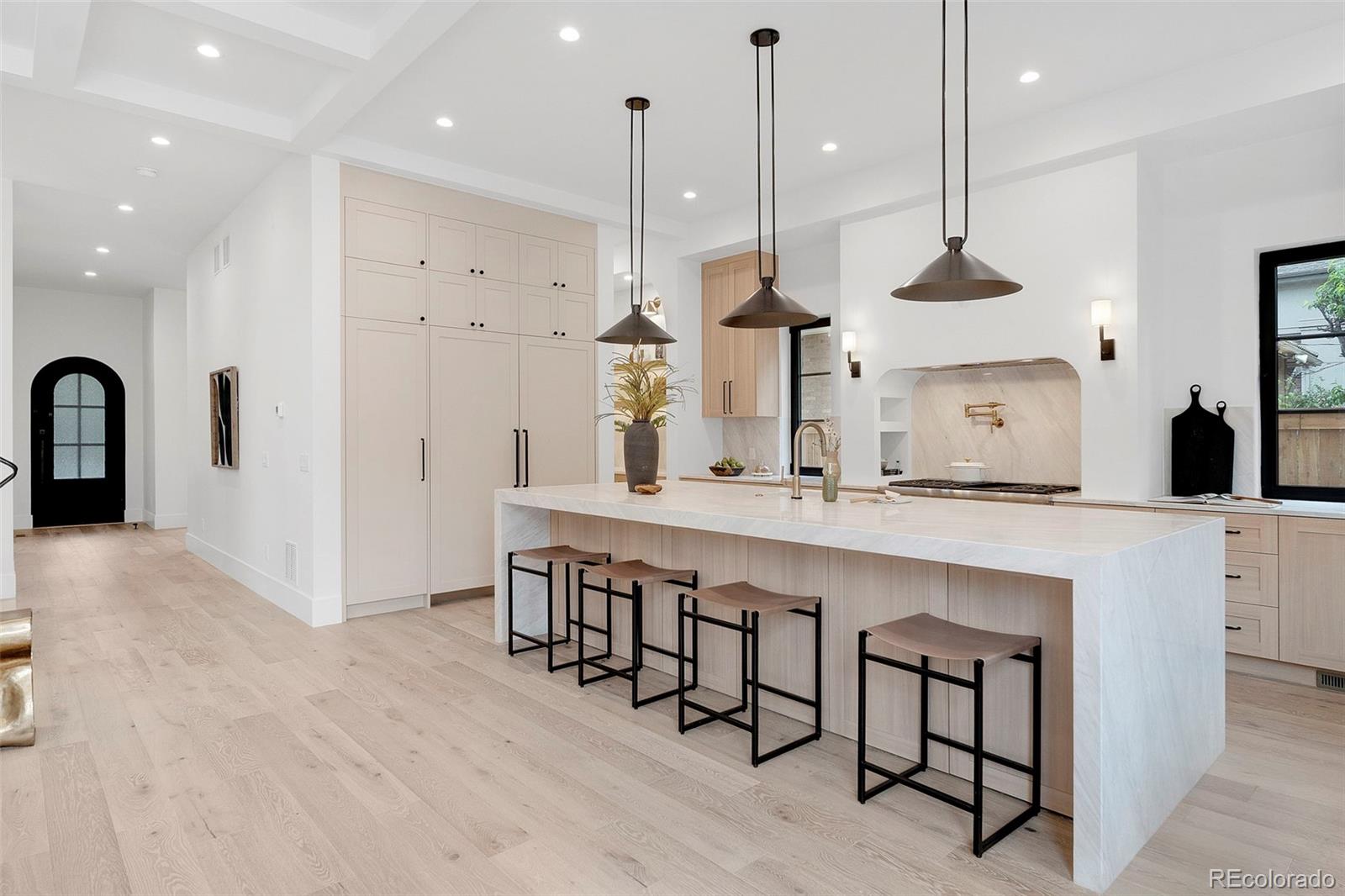MLS Image #5 for 482 s gilpin street,denver, Colorado