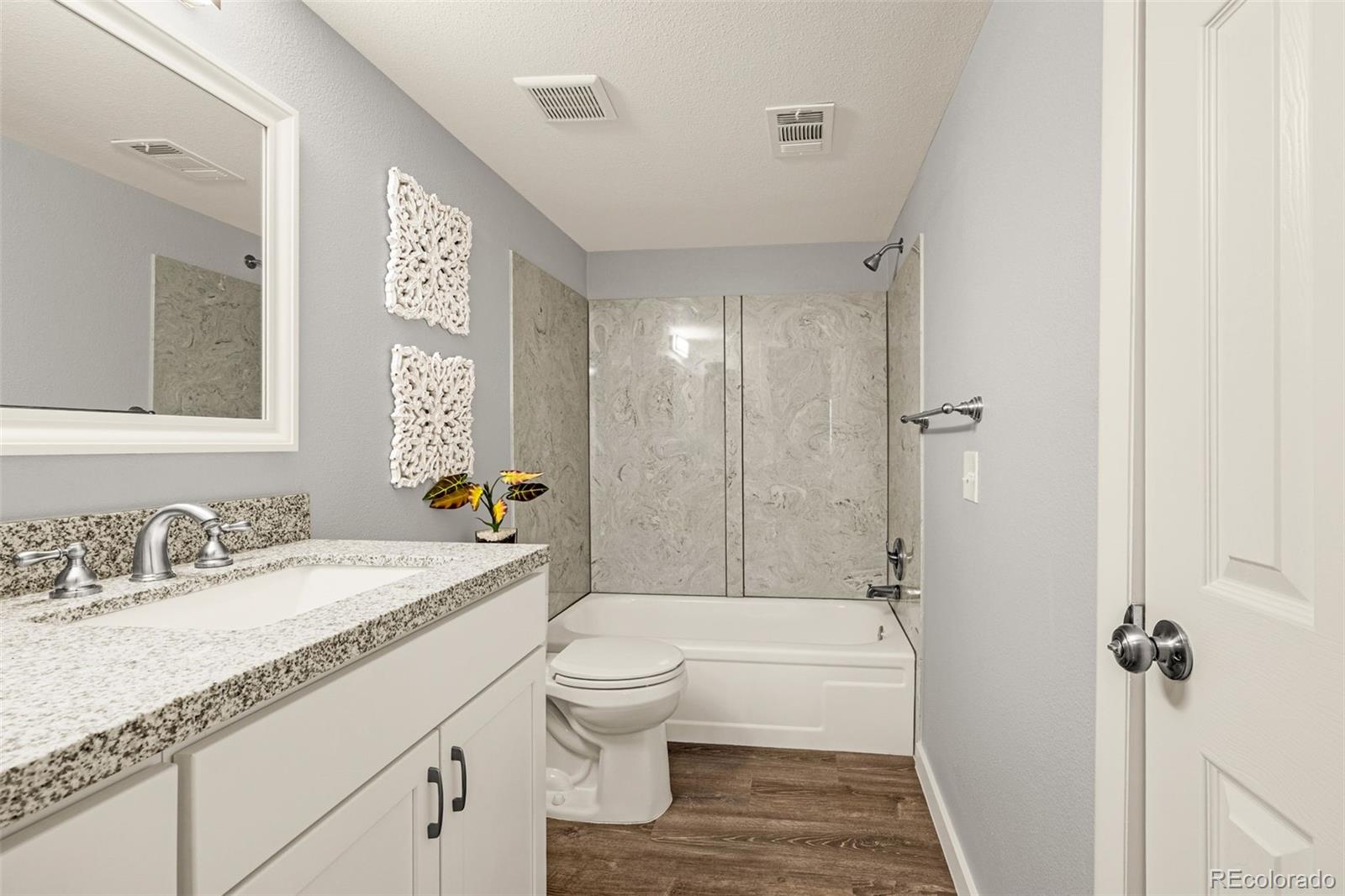 MLS Image #14 for 3872 s fraser street o03,aurora, Colorado