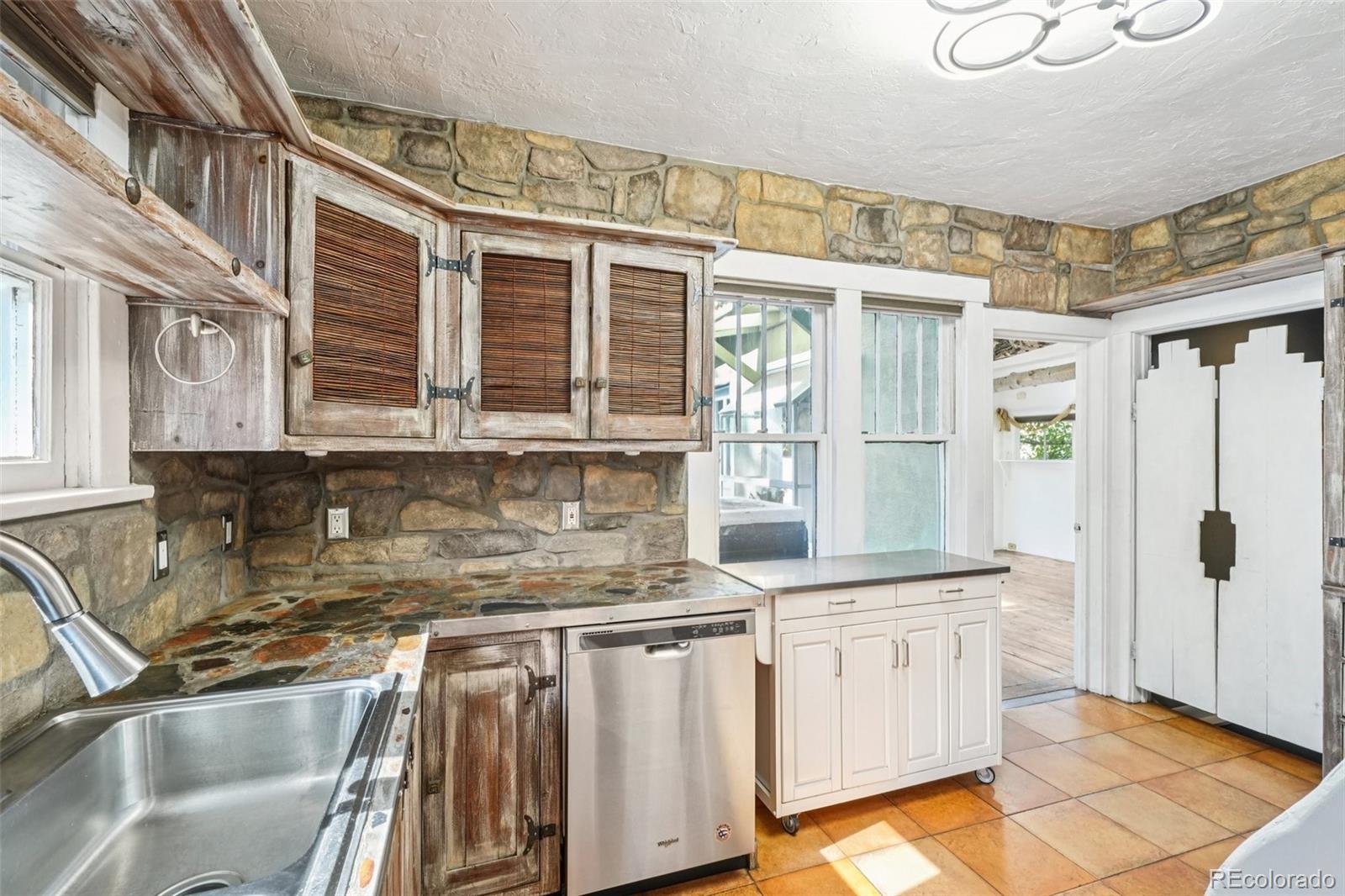 MLS Image #13 for 6  alsace way,colorado springs, Colorado