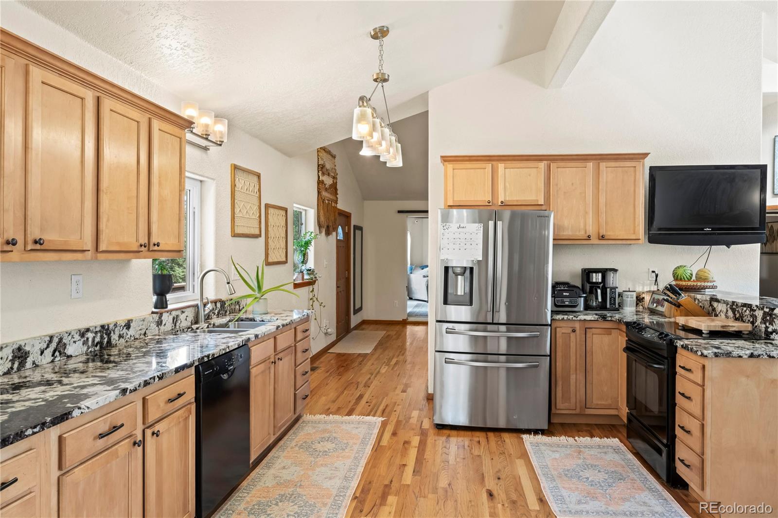MLS Image #12 for 510  banner trail,florissant, Colorado