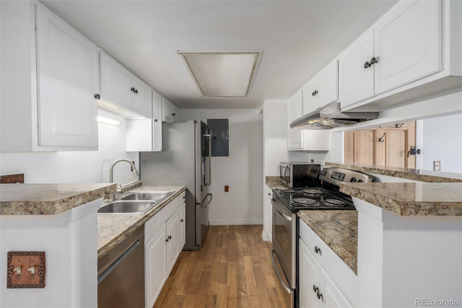 MLS Image #14 for 13494 e jewell avenue 201,aurora, Colorado