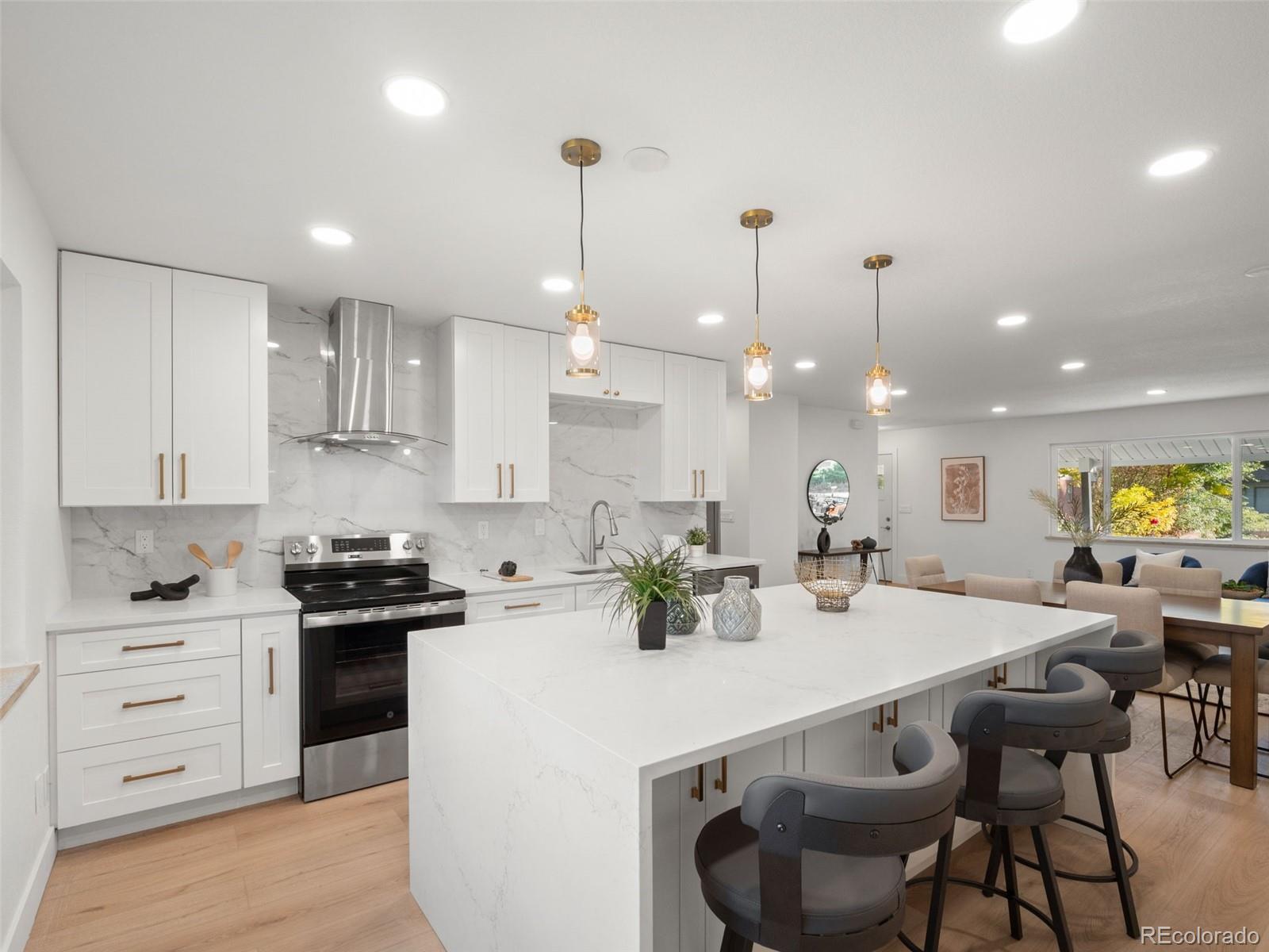 MLS Image #11 for 6461 e cornell avenue,denver, Colorado