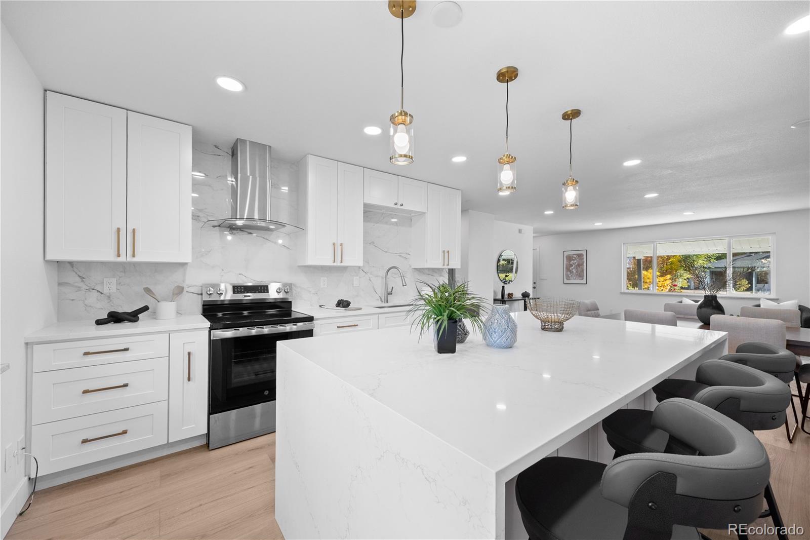 MLS Image #16 for 6461 e cornell avenue,denver, Colorado