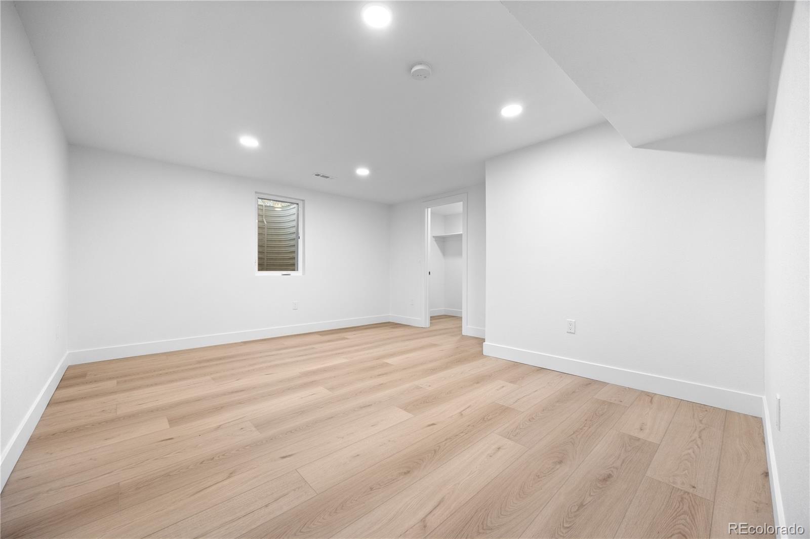 MLS Image #29 for 6461 e cornell avenue,denver, Colorado