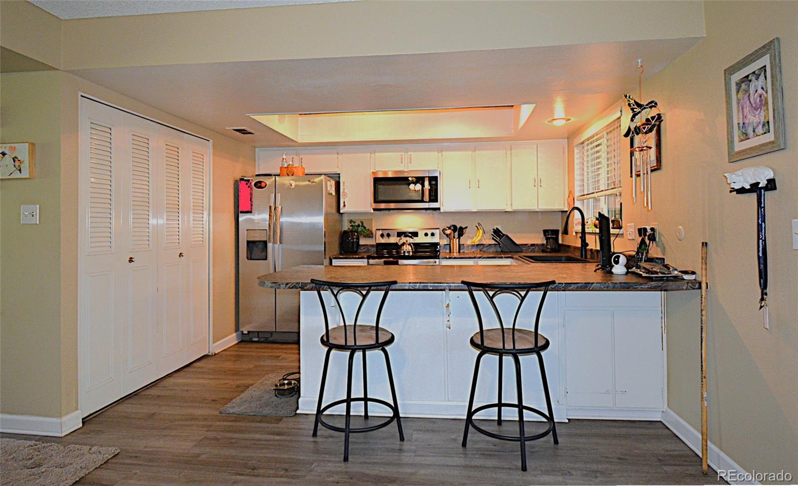 MLS Image #5 for 9049 e nassau avenue,denver, Colorado