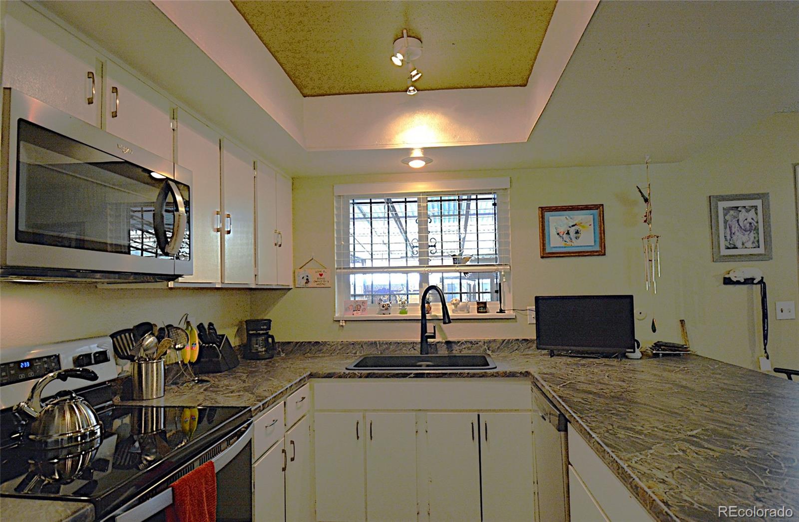 MLS Image #6 for 9049 e nassau avenue,denver, Colorado