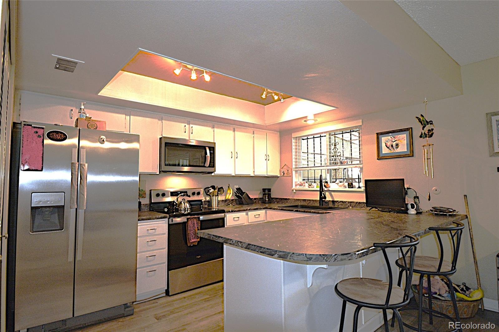 MLS Image #7 for 9049 e nassau avenue,denver, Colorado