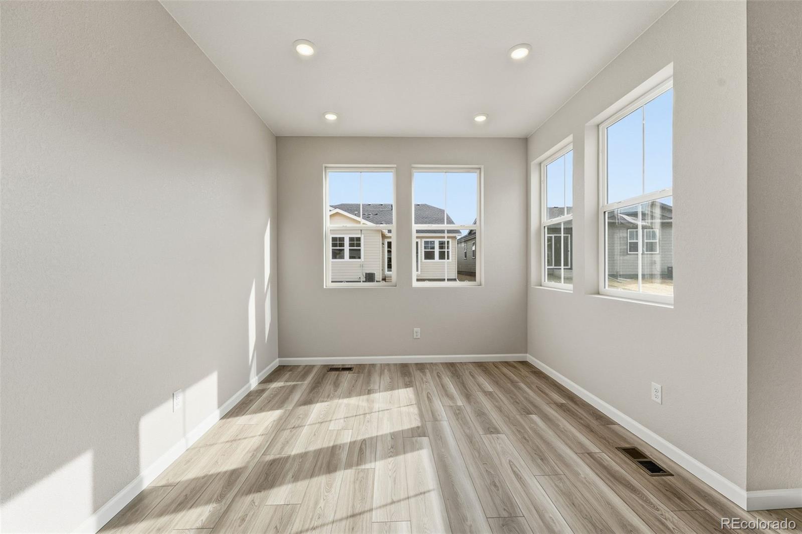 MLS Image #10 for 3378 n duquesne way,aurora, Colorado