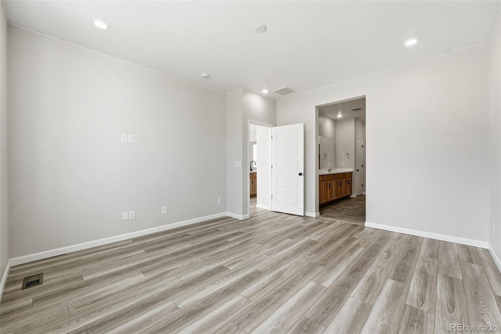 MLS Image #12 for 3378 n duquesne way,aurora, Colorado