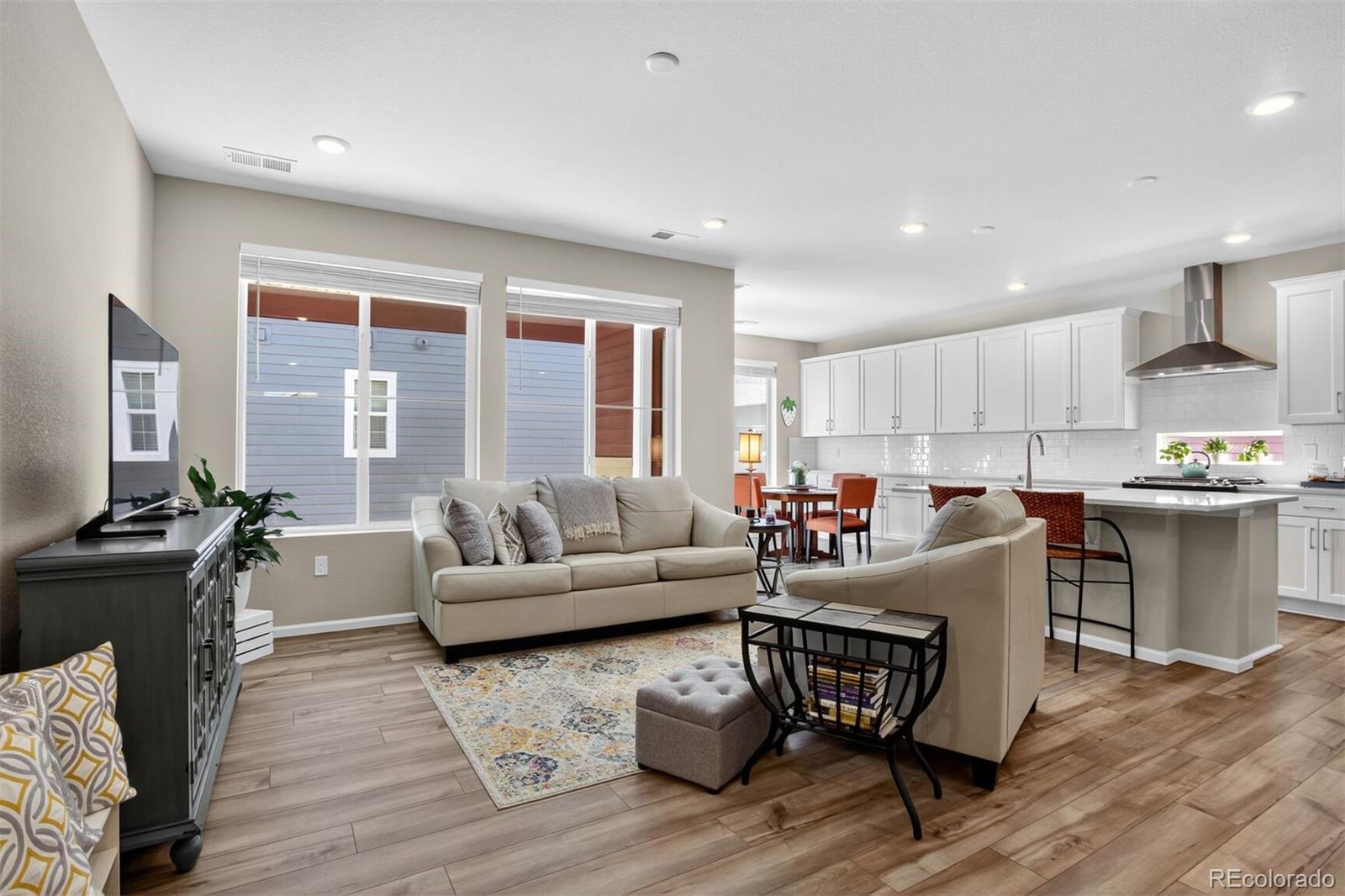 MLS Image #7 for 5136 n quemoy court,aurora, Colorado
