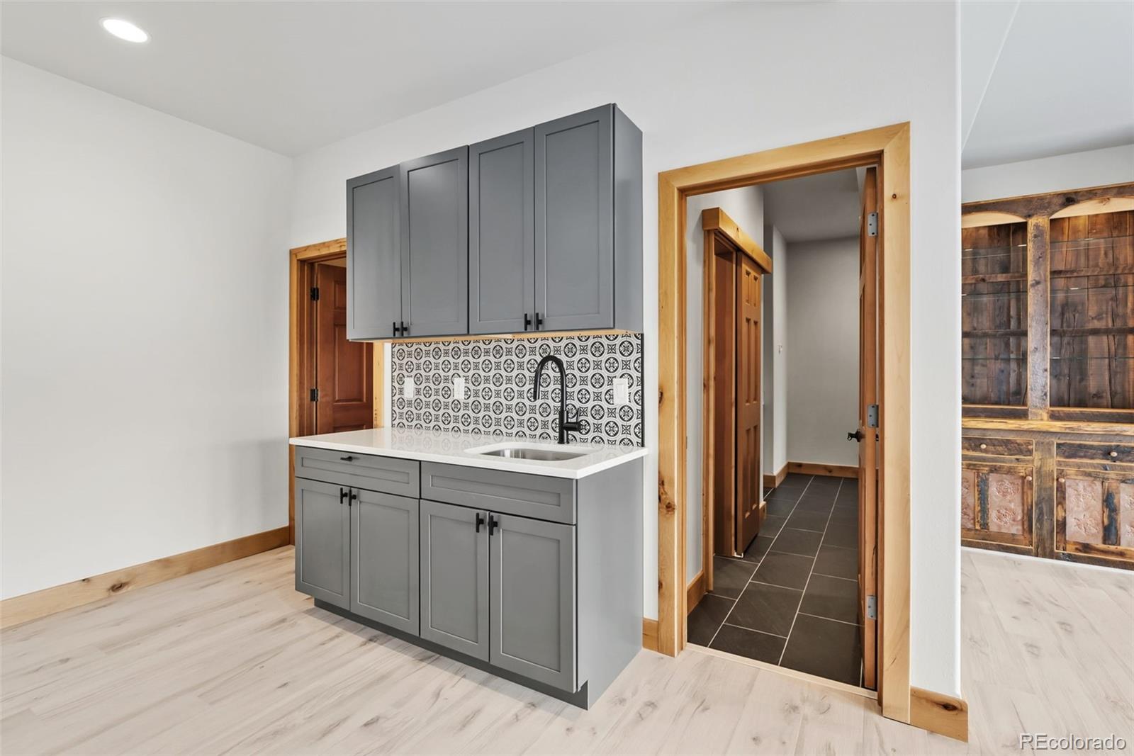 MLS Image #37 for 845  elk run road,silverthorne, Colorado
