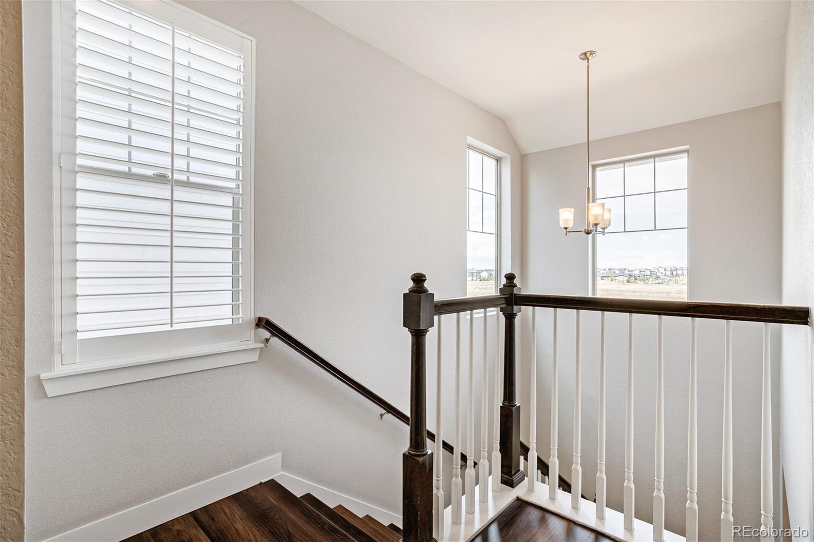 MLS Image #18 for 9962 e 60th avenue,denver, Colorado