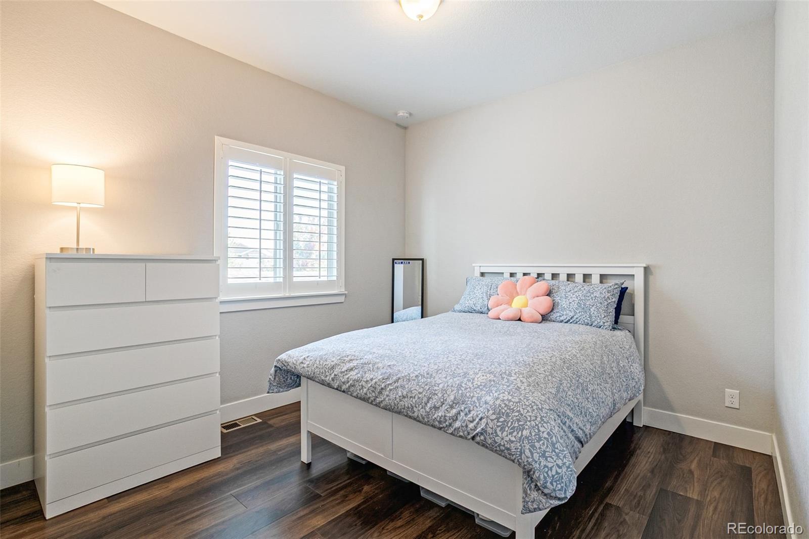 MLS Image #28 for 9962 e 60th avenue,denver, Colorado