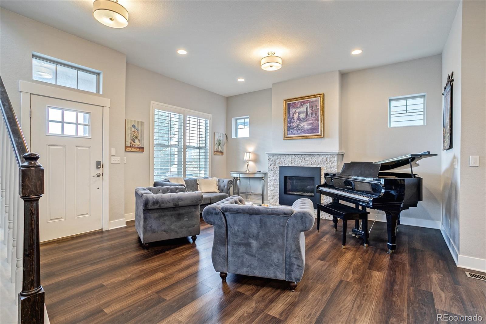 MLS Image #8 for 9962 e 60th avenue,denver, Colorado