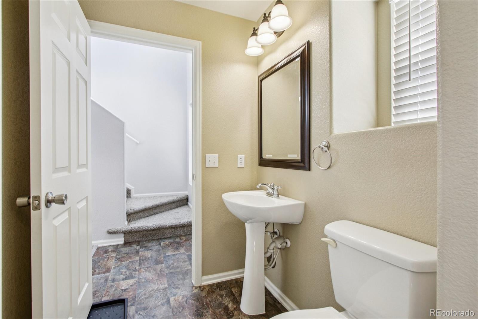 MLS Image #12 for 5888  biscay street,denver, Colorado