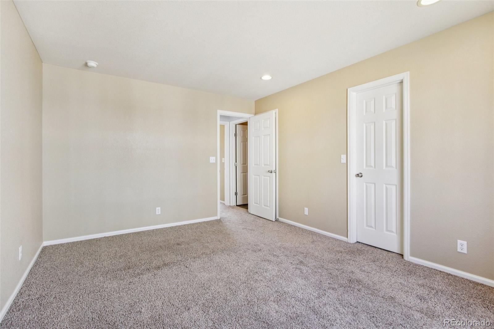 MLS Image #19 for 5888  biscay street,denver, Colorado