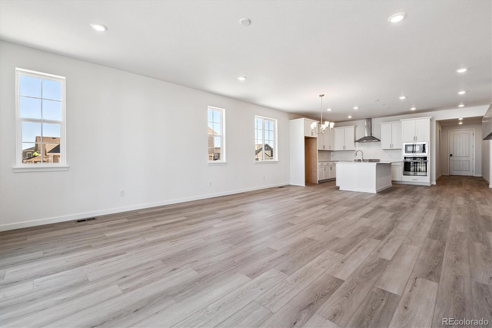 MLS Image #15 for 741  lawson drive,elizabeth, Colorado