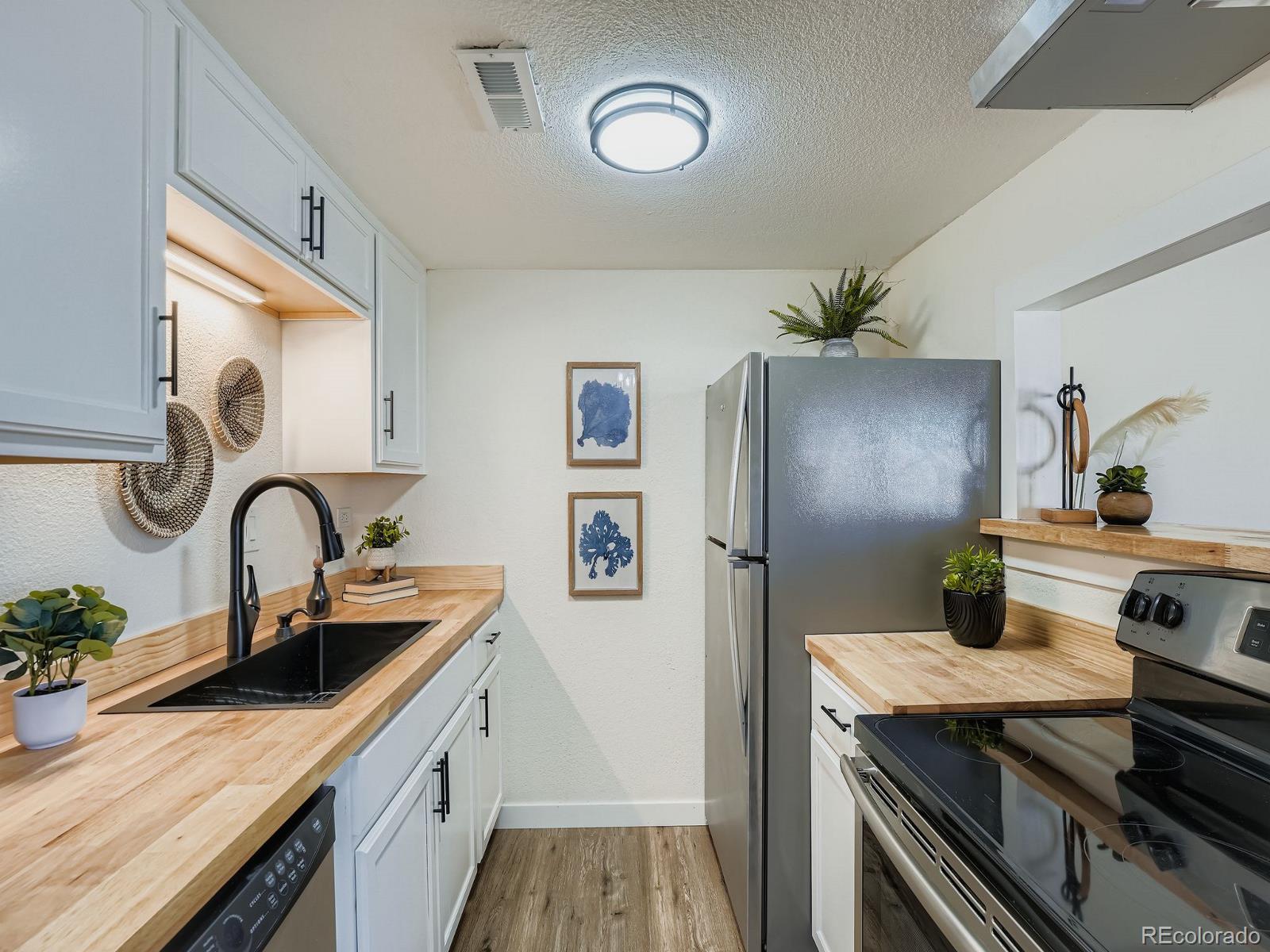 MLS Image #3 for 9230 e girard avenue,denver, Colorado
