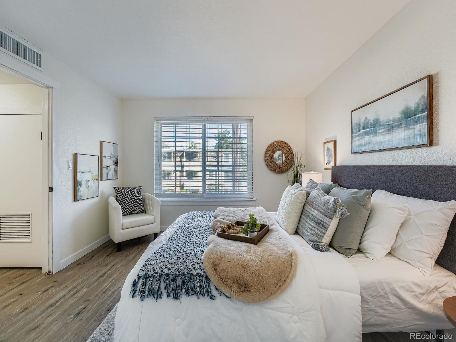 MLS Image #6 for 9230 e girard avenue,denver, Colorado