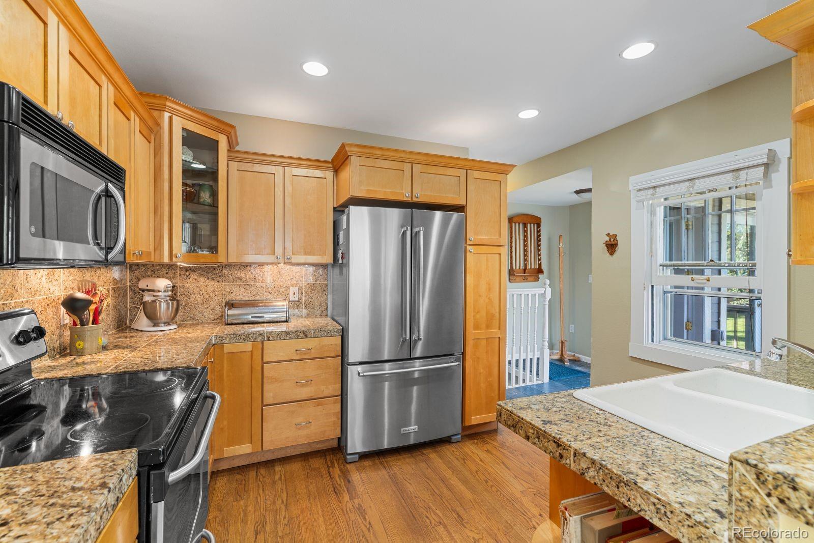 MLS Image #25 for 1872 s marion street,denver, Colorado