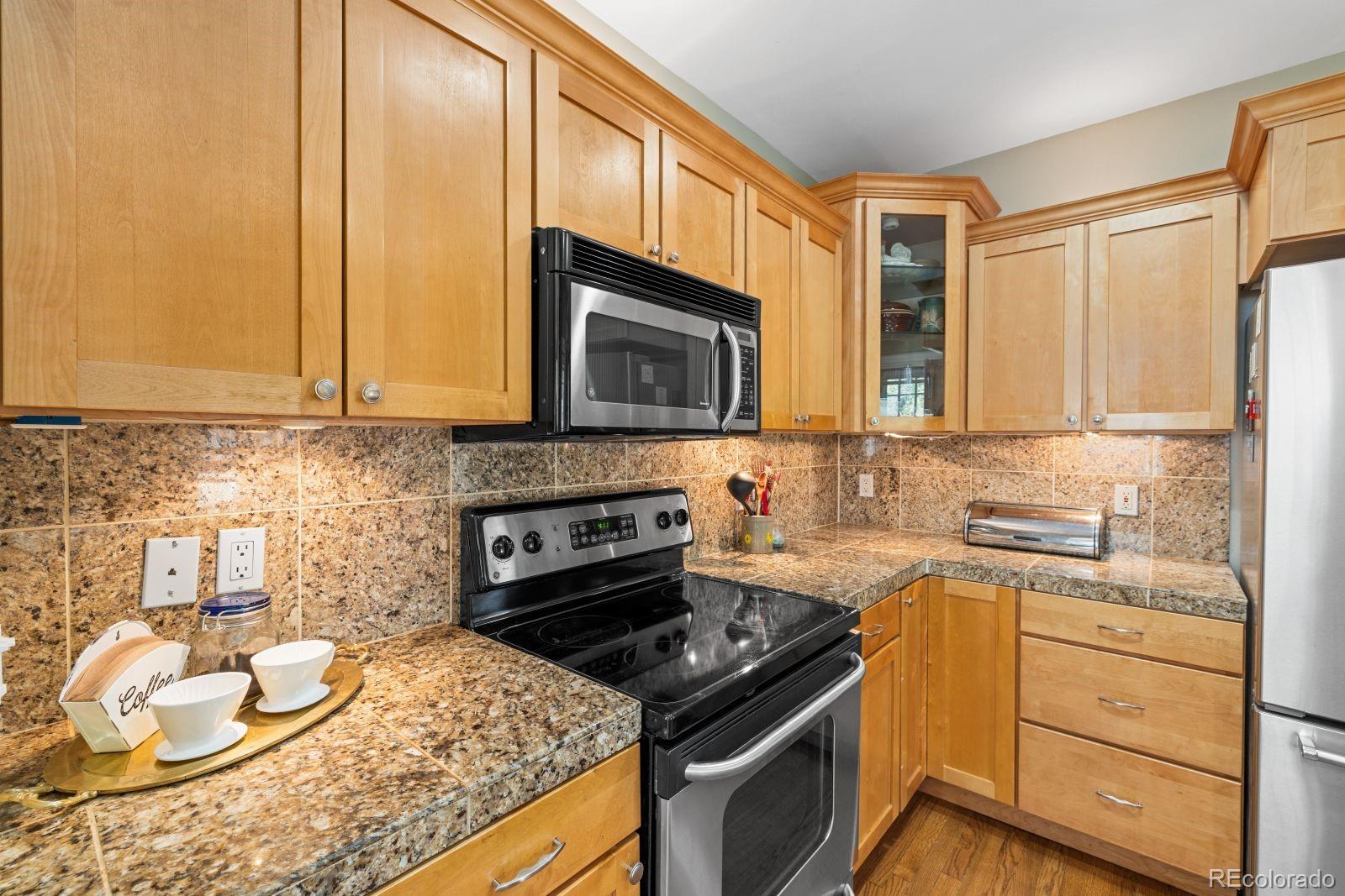 MLS Image #26 for 1872 s marion street,denver, Colorado