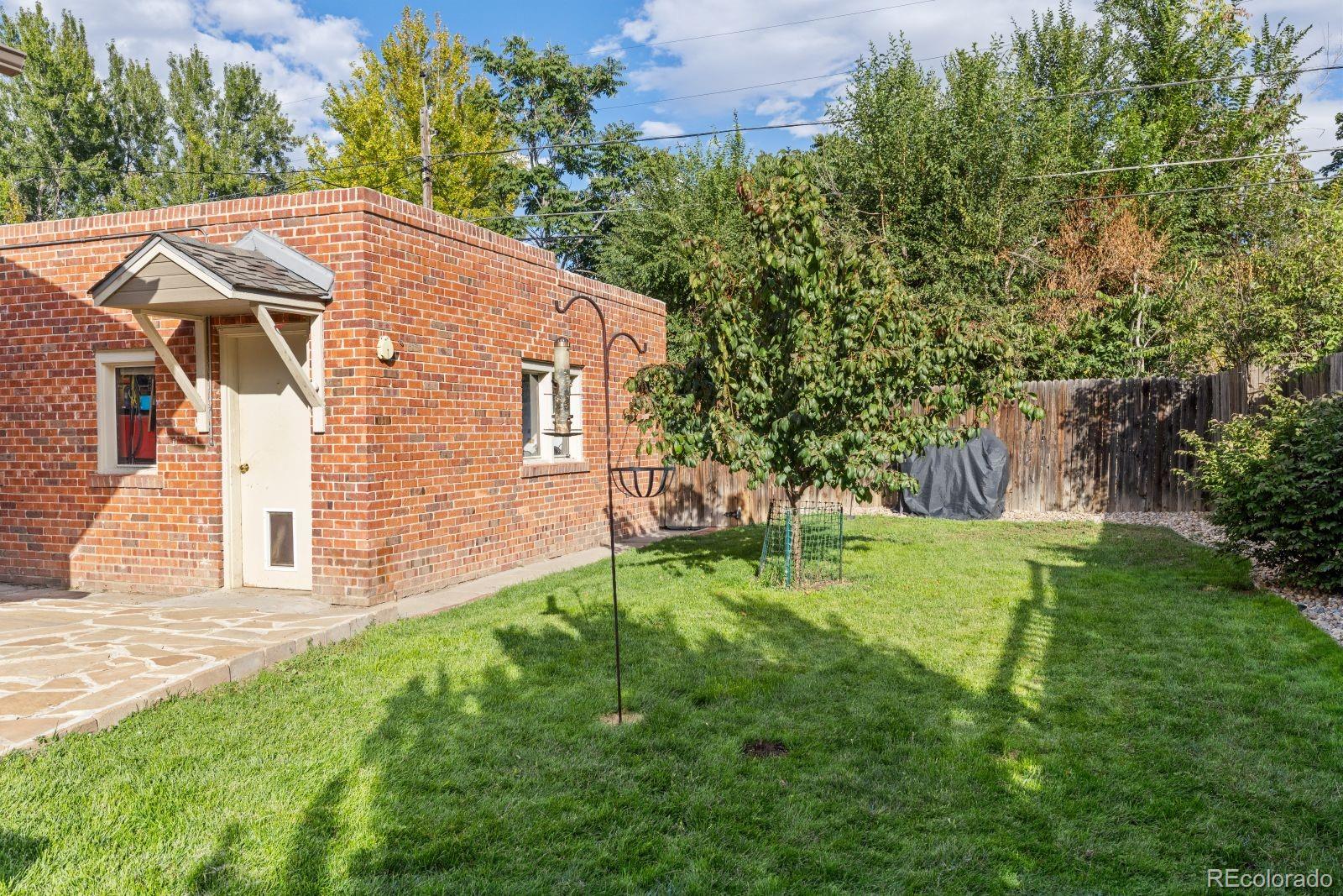 MLS Image #34 for 1872 s marion street,denver, Colorado